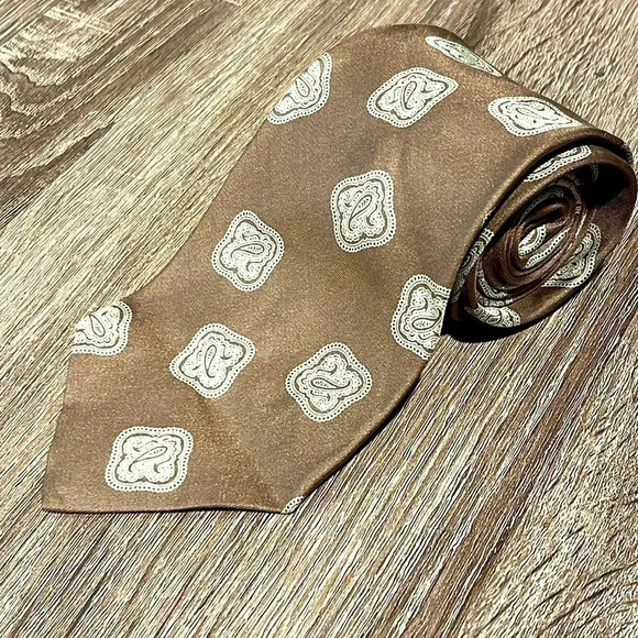 Briar Other - BRIAR American Editions VTG Silk Italy Made In USA Tie Length 59” Width 3 1/2”